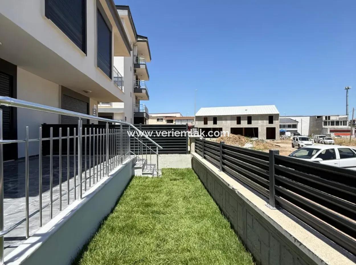 Modern And Comfortable Villa In Seferihisar Camikebir