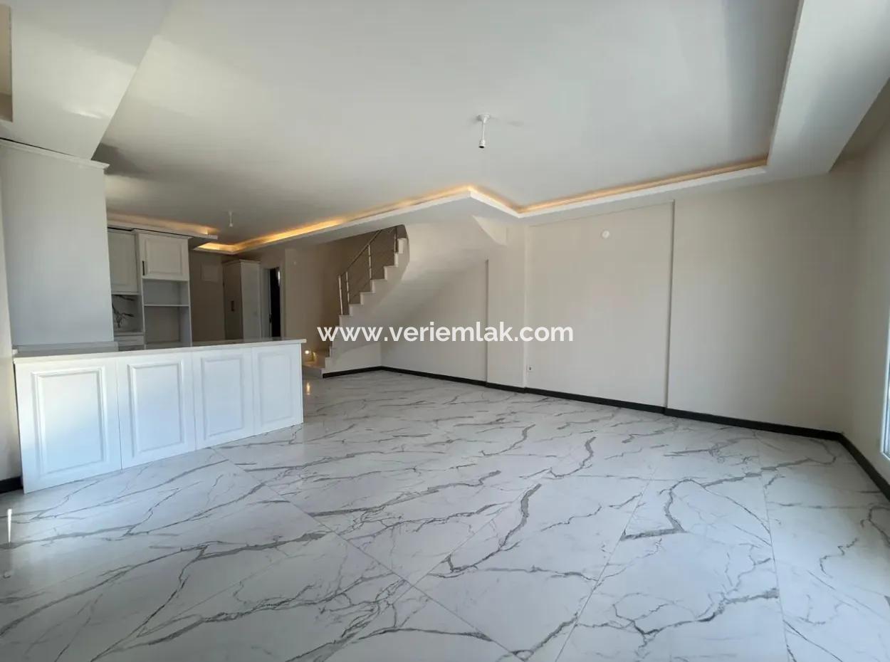 Modern And Comfortable Villa In Seferihisar Camikebir