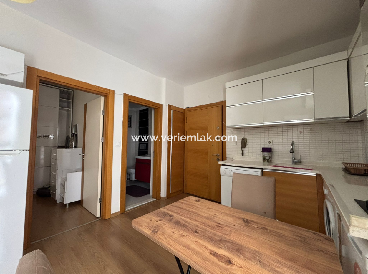 Furnished Flat For Rent 1 1 With Pool In Bornova Myvia With 24/7 Security!