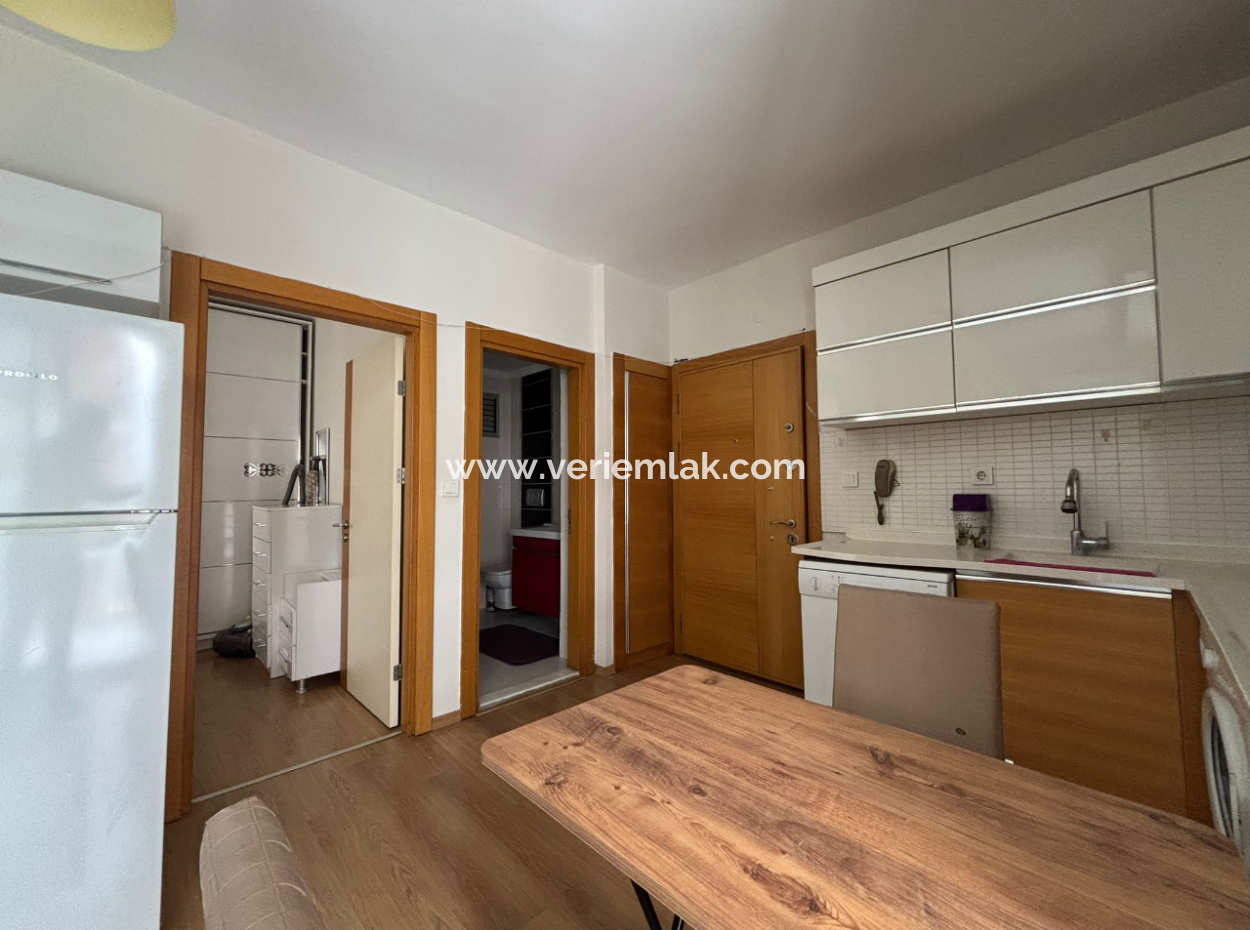 Furnished Flat For Rent 1 1 With Pool In Bornova Myvia With 24/7 Security!