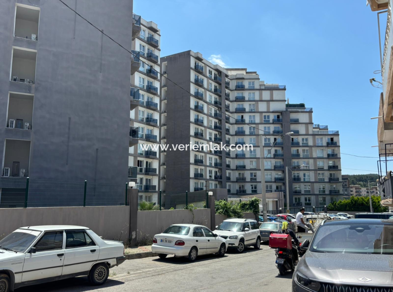 2 1 2Nd Floor Furnished Flat For Rent With Pool View In Buca Vita Loft!