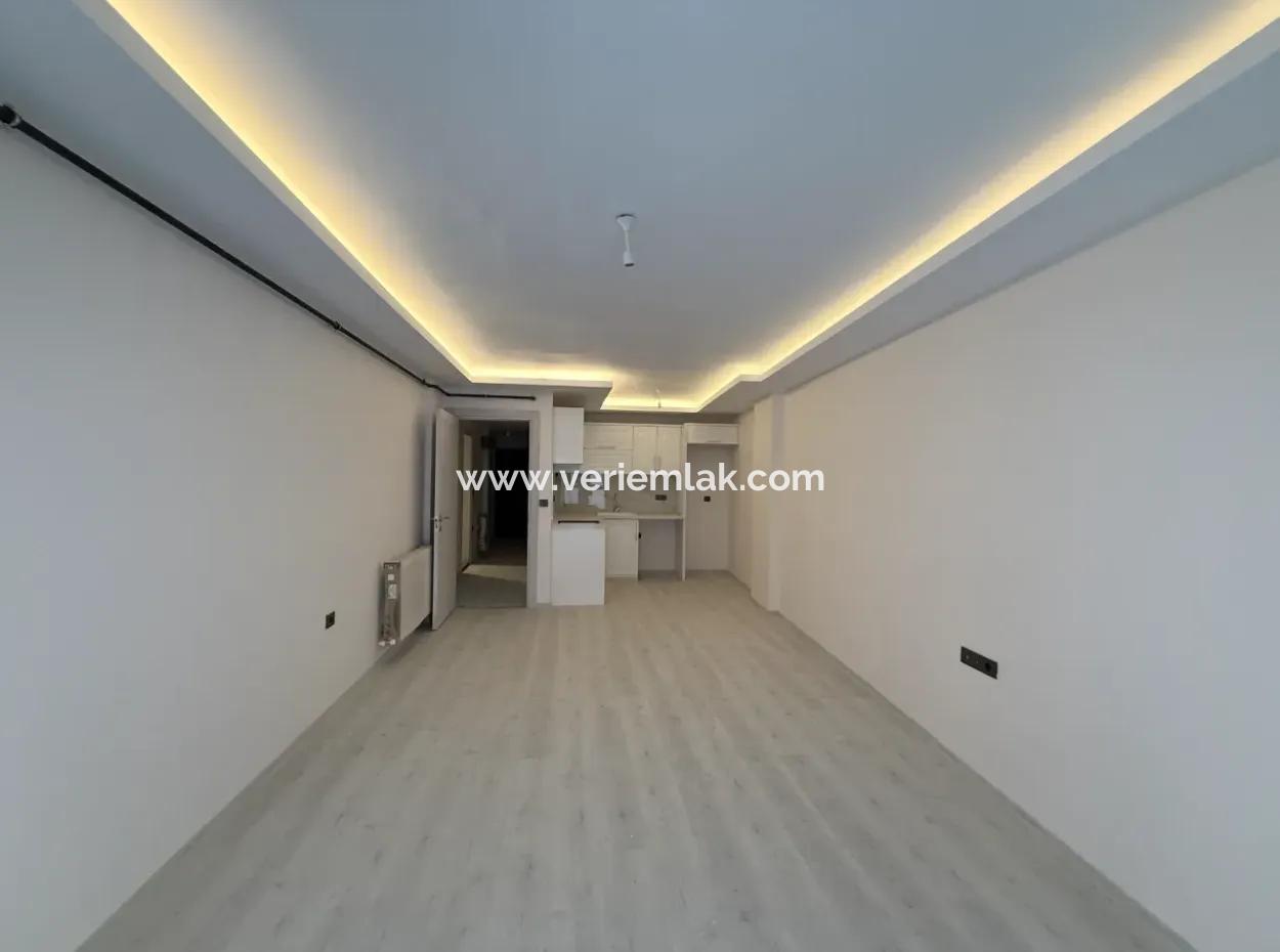 90 M² Spacious New 2 1 Mezzanine Flat In Seferihisar City Center
