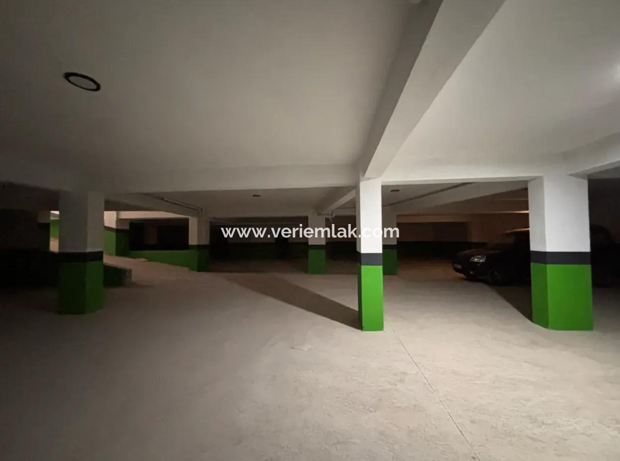 2 1 Apartment For Sale In The City Center With Indoor Parking, Elevator And Balcony