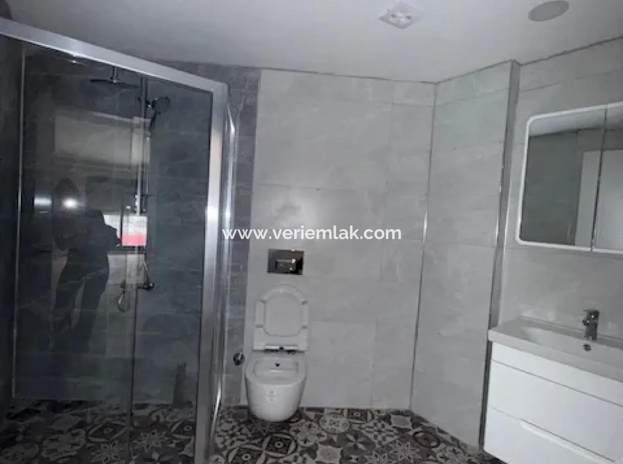 Comfortable And Luxury Flat For Sale In Seferihisar Çolak Ibrahim Bey Neighborhood