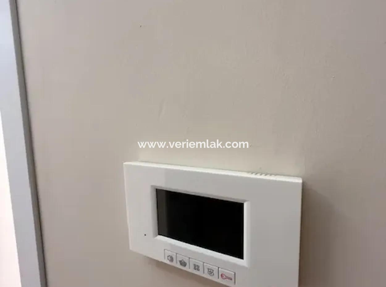 Modern 1 1 Apartment For Sale In Seferihisar Çolak İbrahim Neighborhood