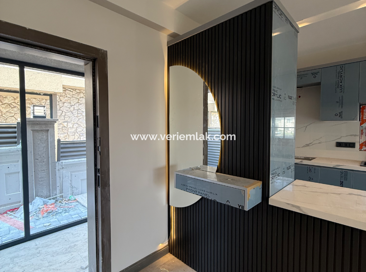 Modern Villa With Pool For Sale Near Seferihisar Akarca Bora Bora Houses