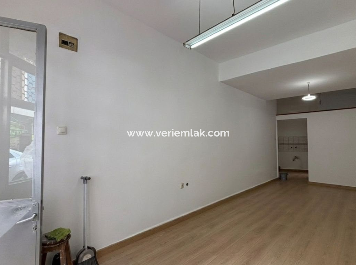 40M2 Wc Shop For Rent Opposite Emot In Alsancak Kahramanlar!