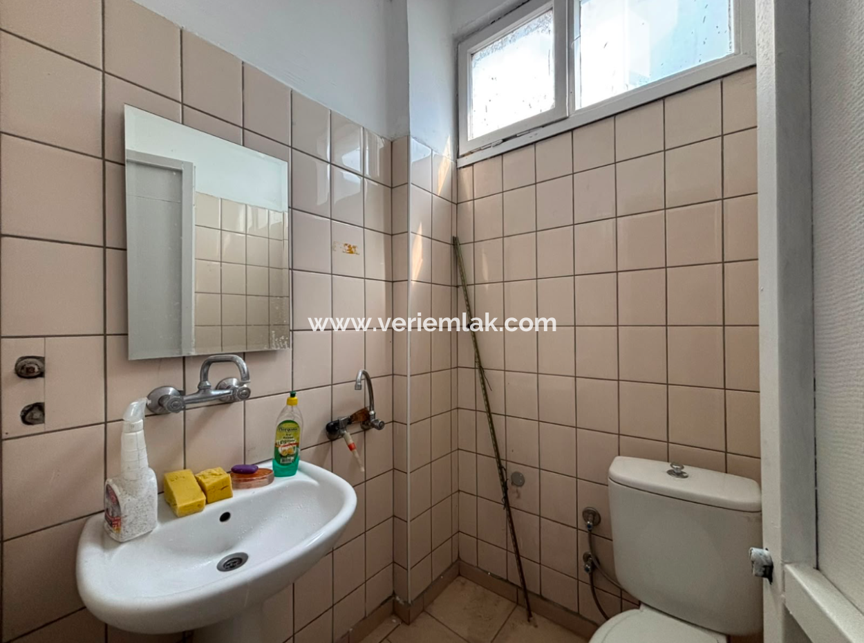 40M2 Wc Shop For Rent Opposite Emot In Alsancak Kahramanlar!