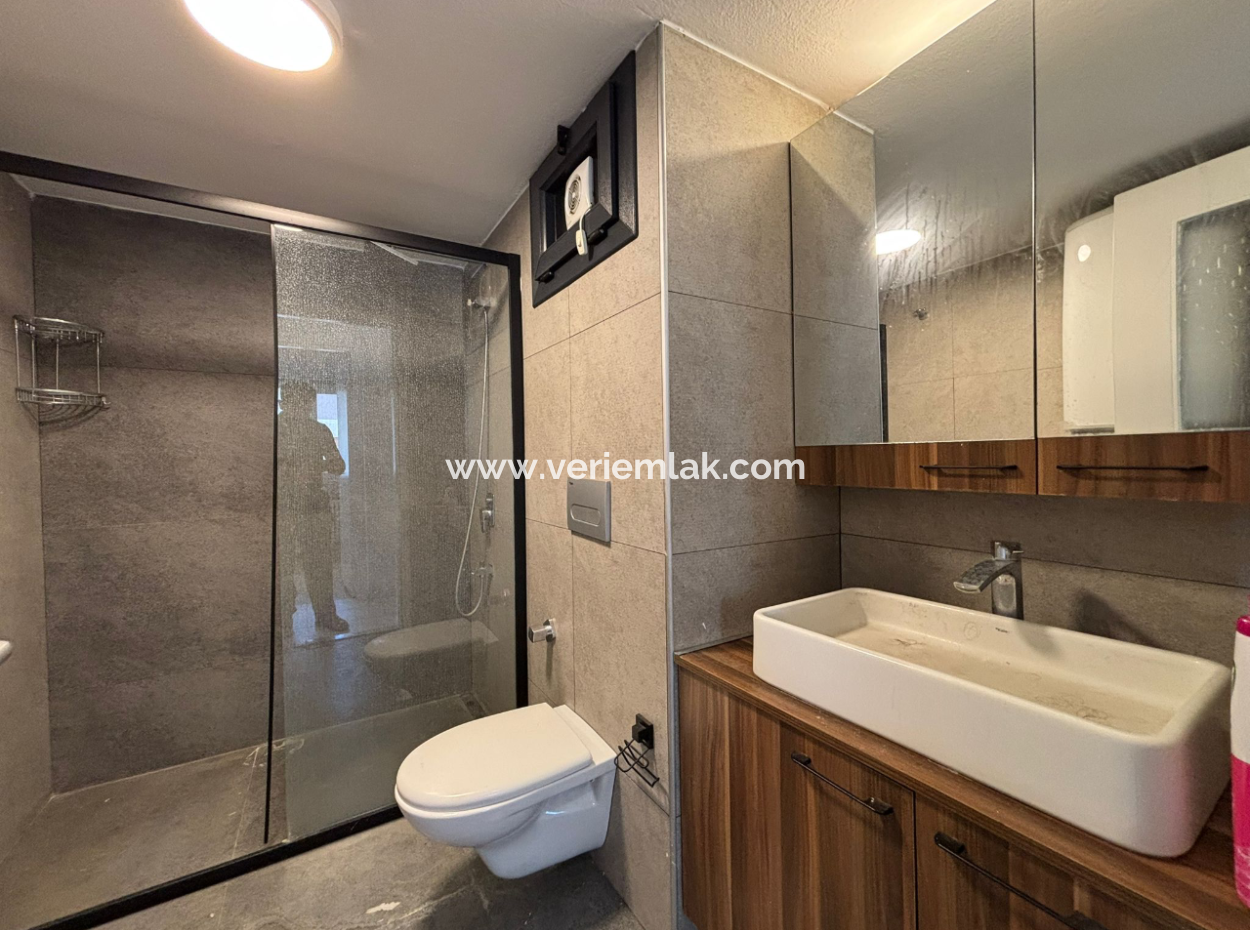 Alsancak Gazi School Opposite Open Front 3 1 Well-Kept Flat For Rent
