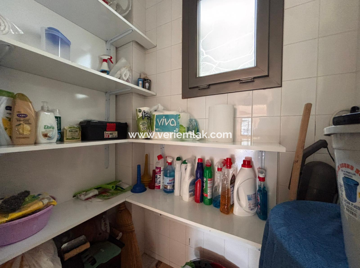 Fully Furnished Flat For Rent In Çeşme Musalla Neighborhood