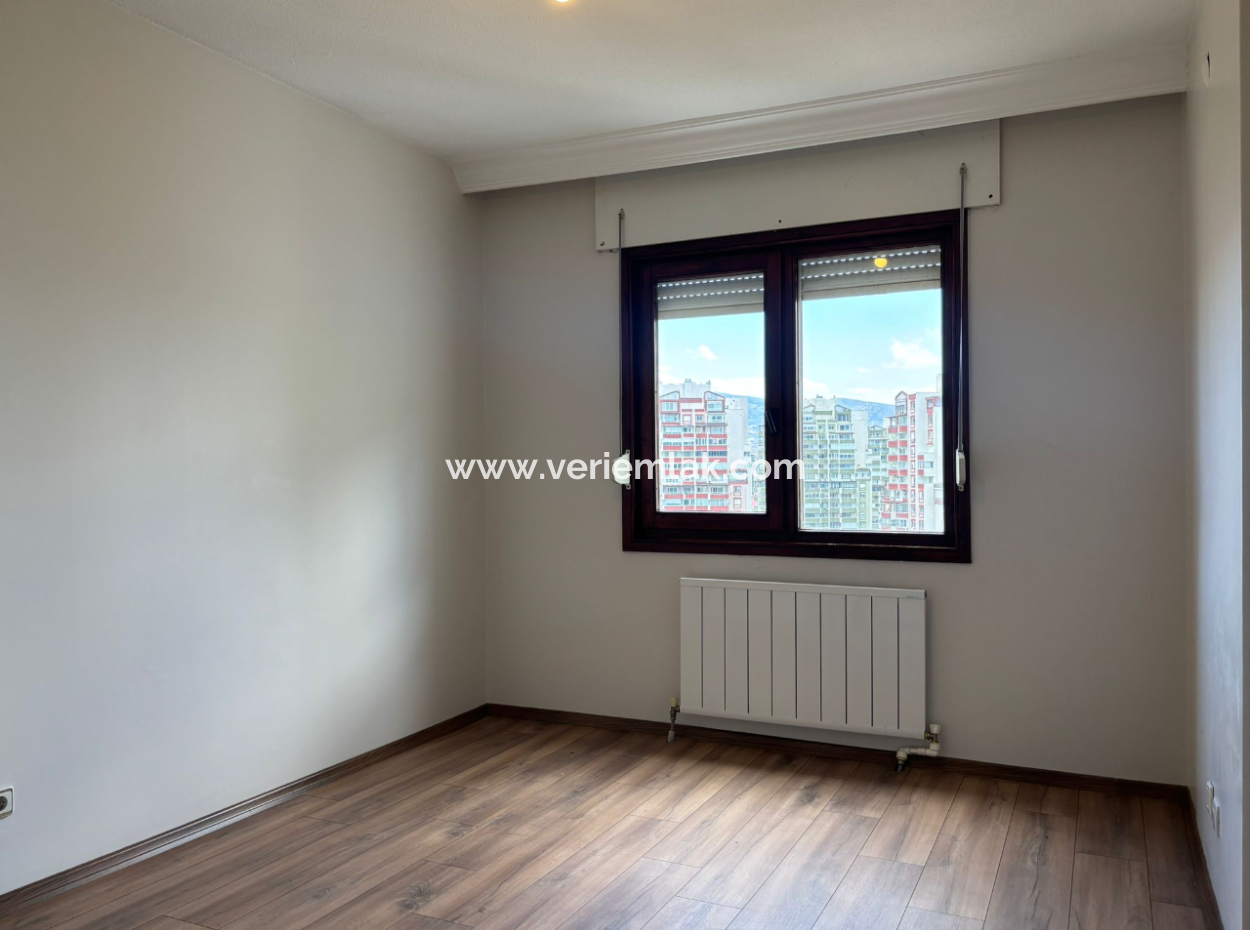 16Th Floor Terraced 1 1 Flat For Rent In Karşıyaka Mavişehir Albatros