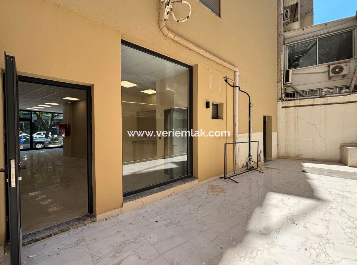 Alsancakswiss Hotel Karşisinda70M2 Free Shop For Rent With Net Wc