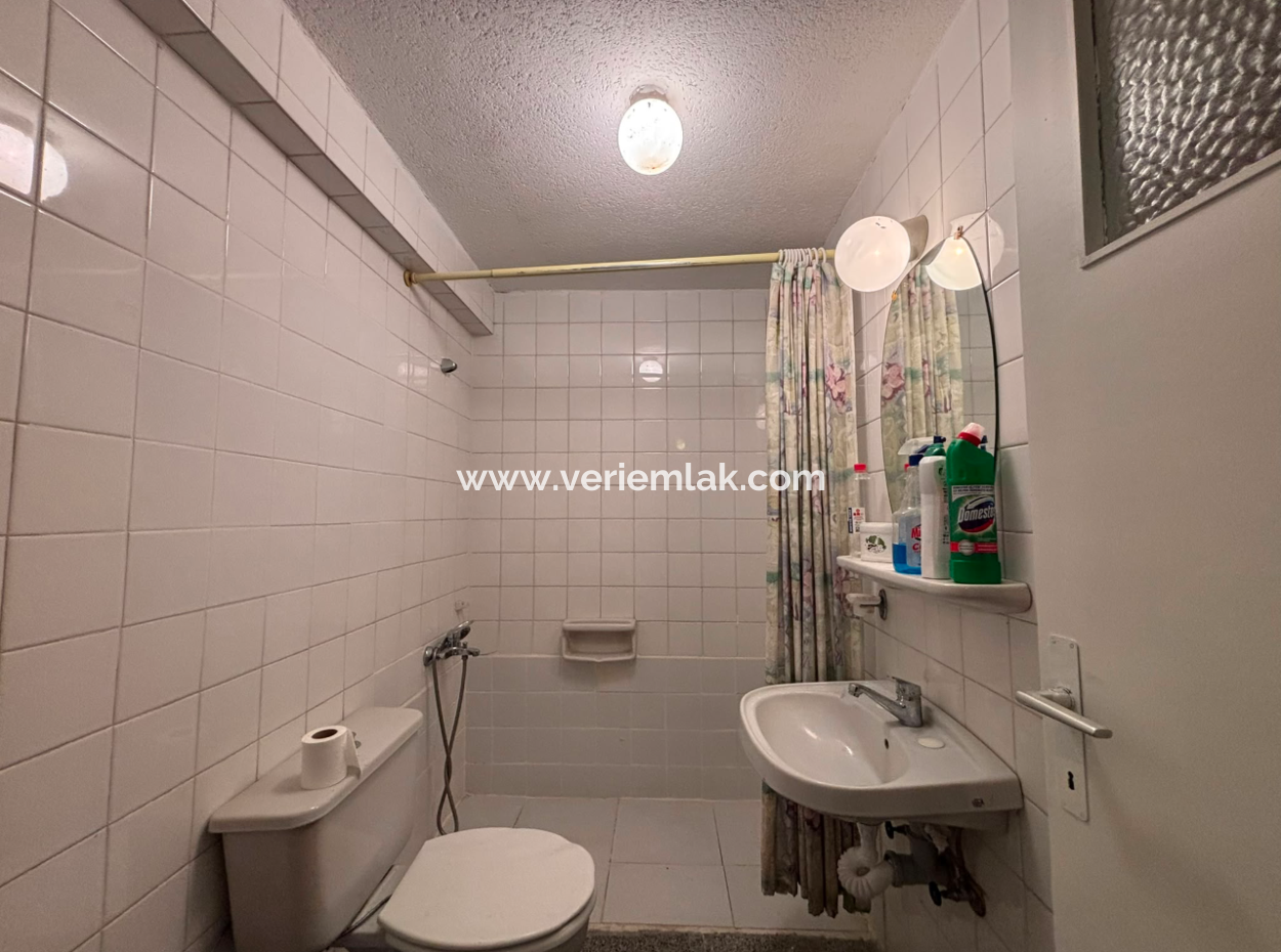 3 1 2Nd Floor 100M2 Flat For Rent Close To Alsancak Gündoğdu Square