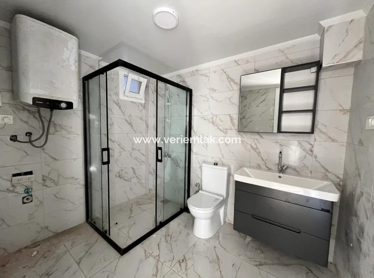 2 1 Apartment For Rent In The Heart Of Sığacık, Within Walking Distance Of Marina And Castle!