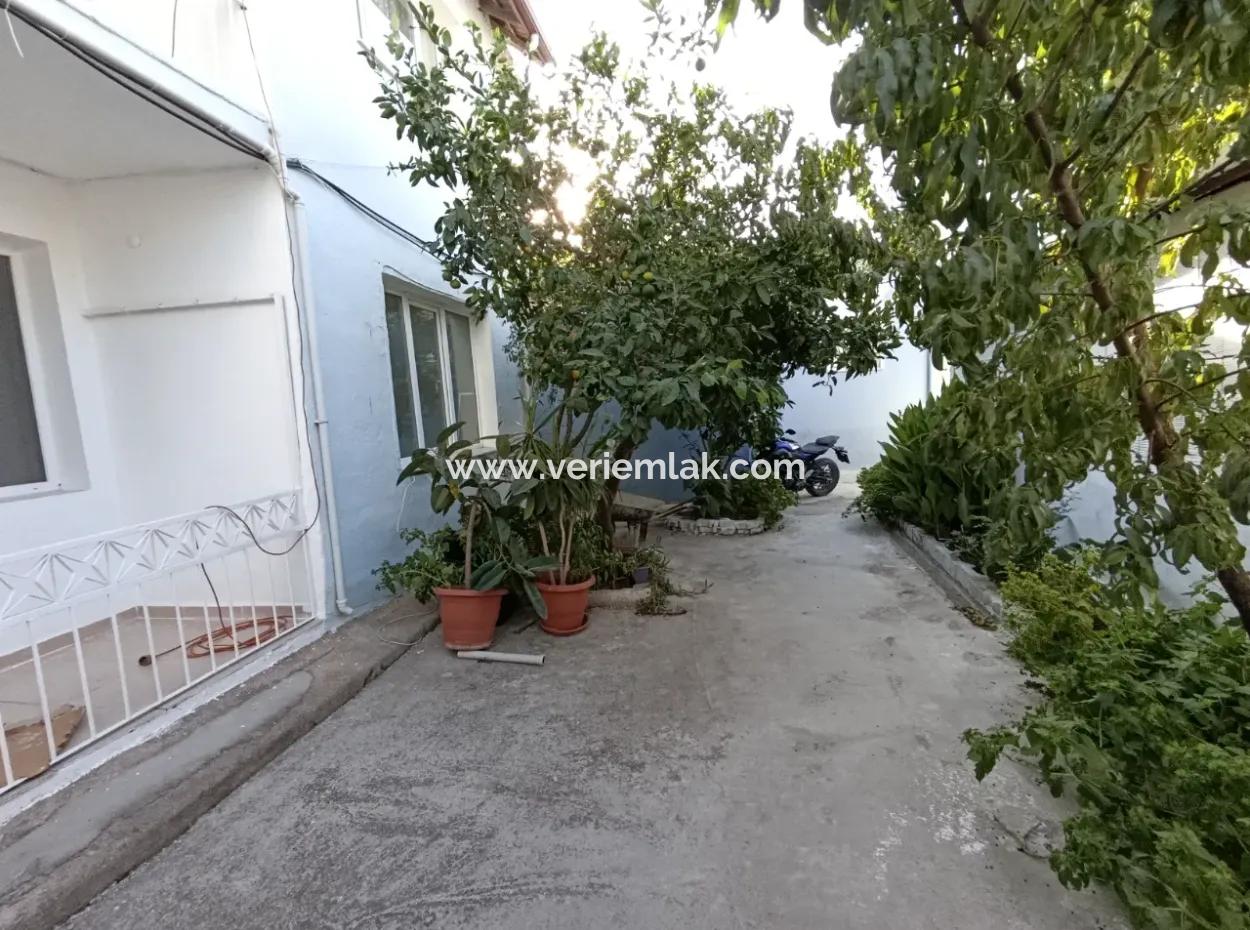2 1 Apartment For Rent In The Heart Of Sığacık, Within Walking Distance Of Marina And Castle!