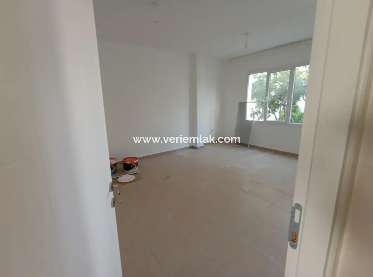 2 1 Apartment For Rent In The Heart Of Sığacık, Within Walking Distance Of Marina And Castle!