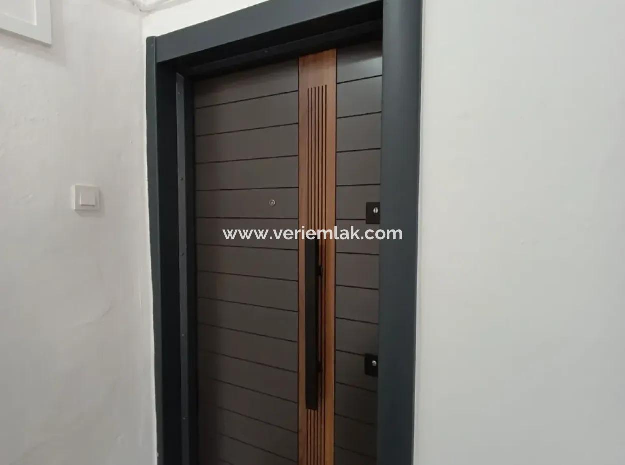 2 1 Apartment For Rent In The Heart Of Sığacık, Within Walking Distance Of Marina And Castle!