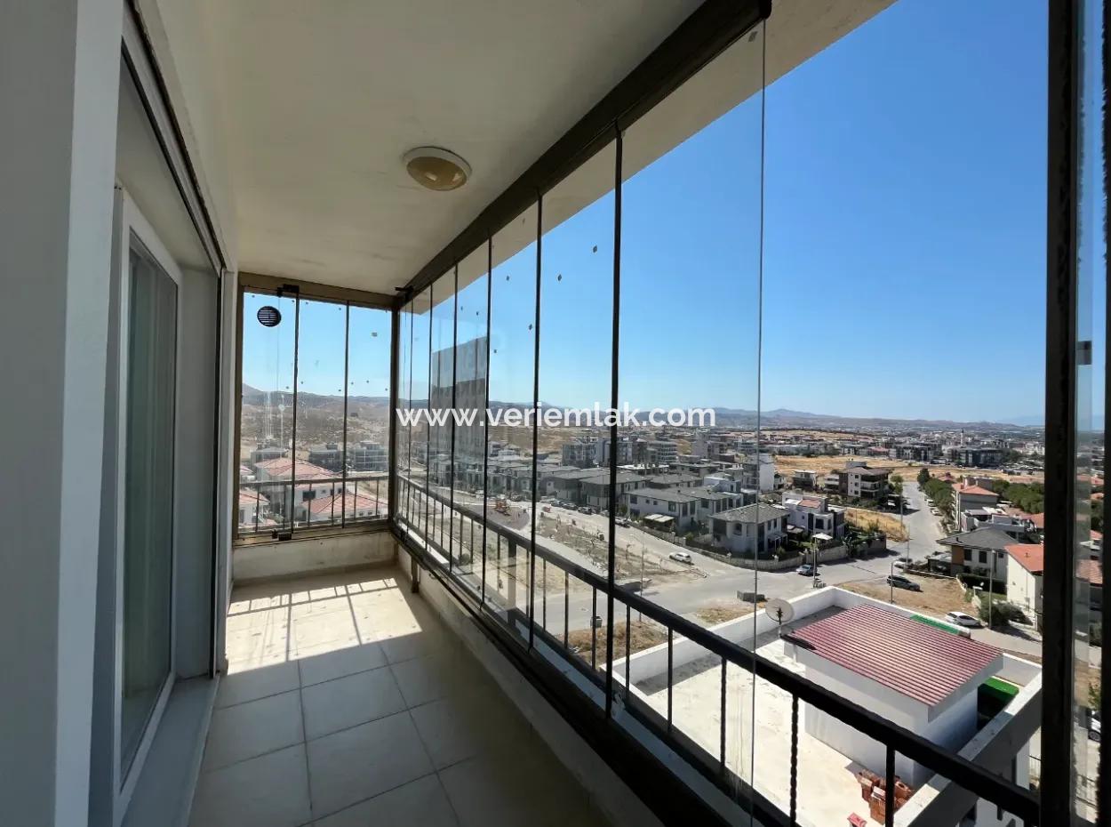 2 1 Flat For Rent In Seferihisar Çolak İbrahim Bey Neighborhood – Comfortable And Central Life!