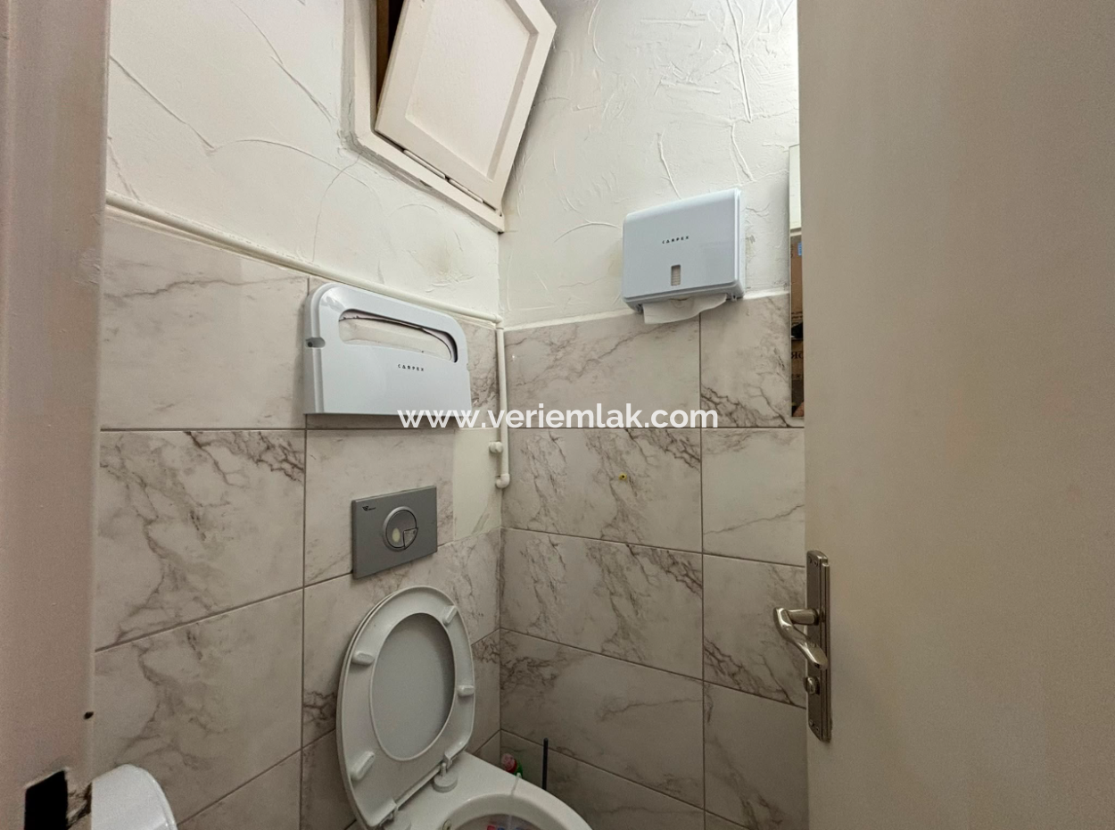 Alsancak Cyprus Martyrs 1St Floor 1 1 110M2 Office/Workplace For Rent