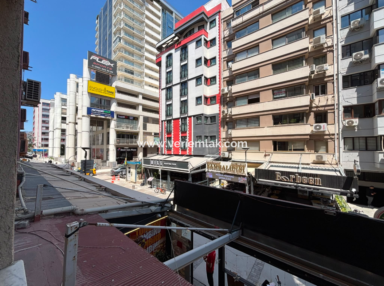 Alsancak Cyprus Martyrs 1St Floor 1 1 110M2 Office/Workplace For Rent