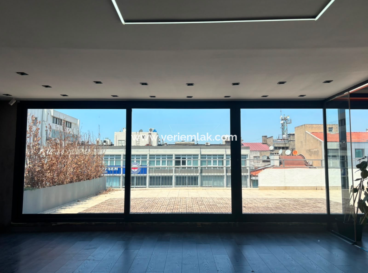 7Th Floor 410M2 Terrace 3 1 Flat For Rent With Sea View In Alsancak Republic Square!