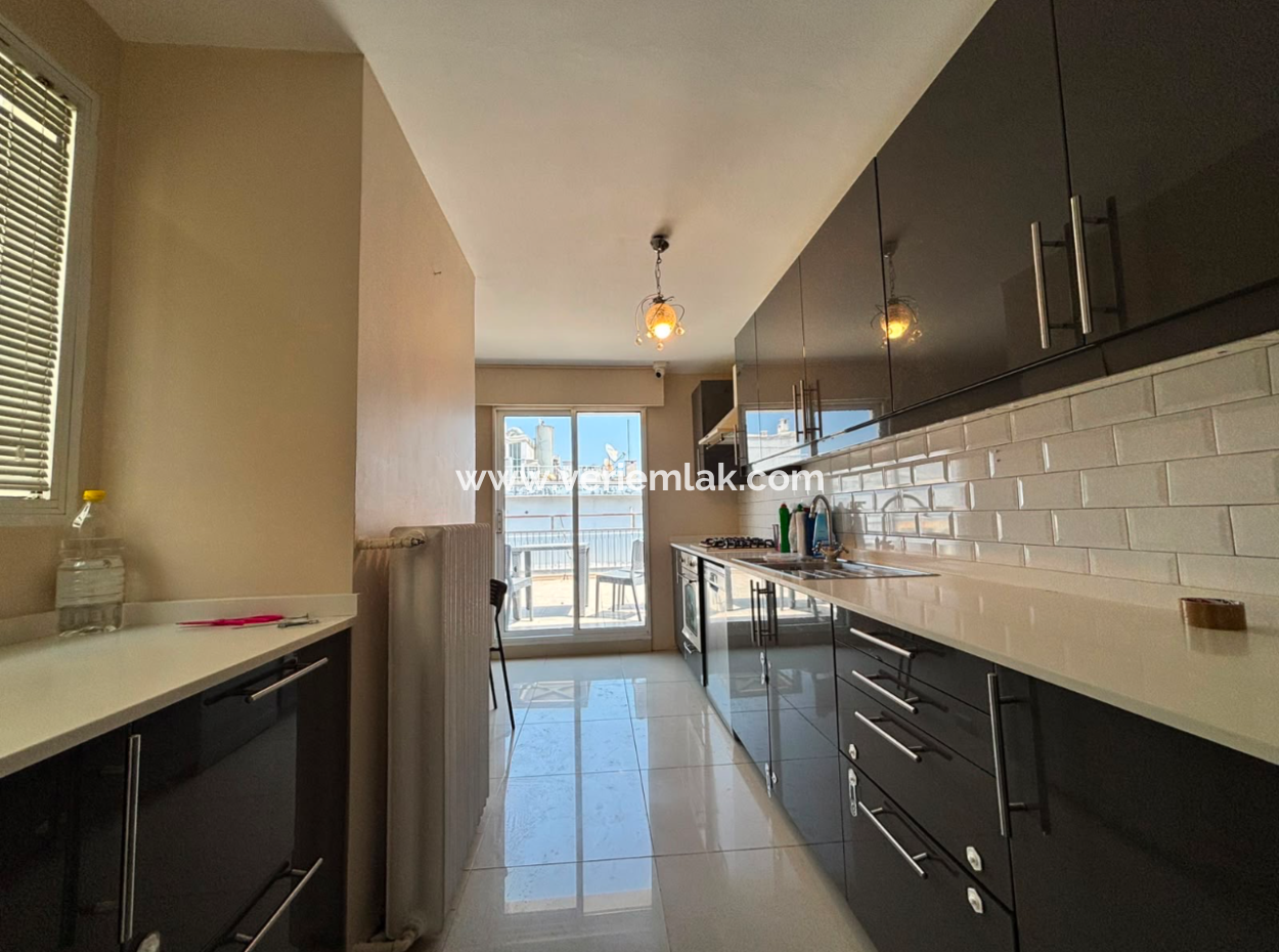 7Th Floor 410M2 Terrace 3 1 Flat For Rent With Sea View In Alsancak Republic Square!