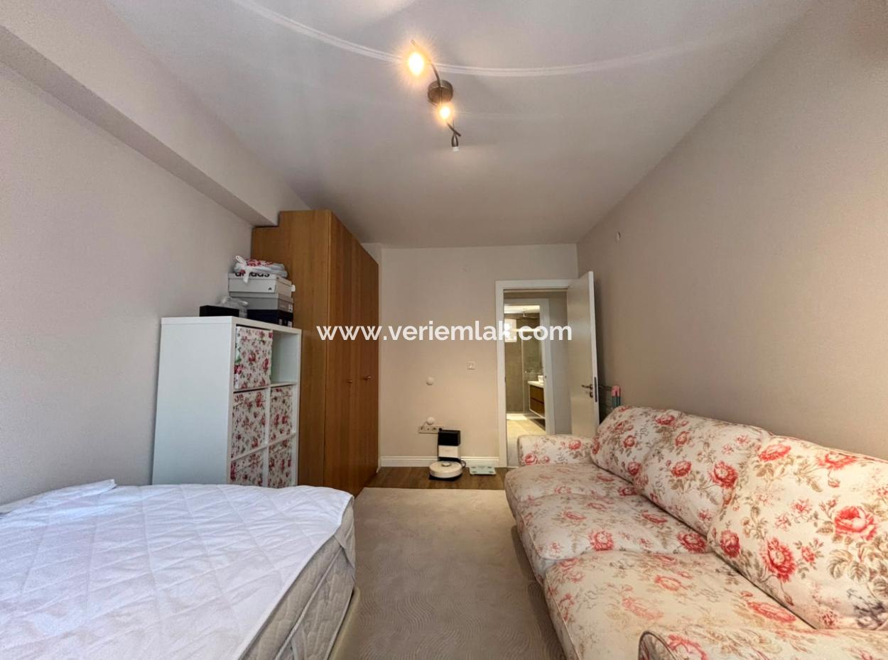 3 1 Luxury Furnished Flat For Rent With Parking Lot In Karşiyaka Demirköprü!