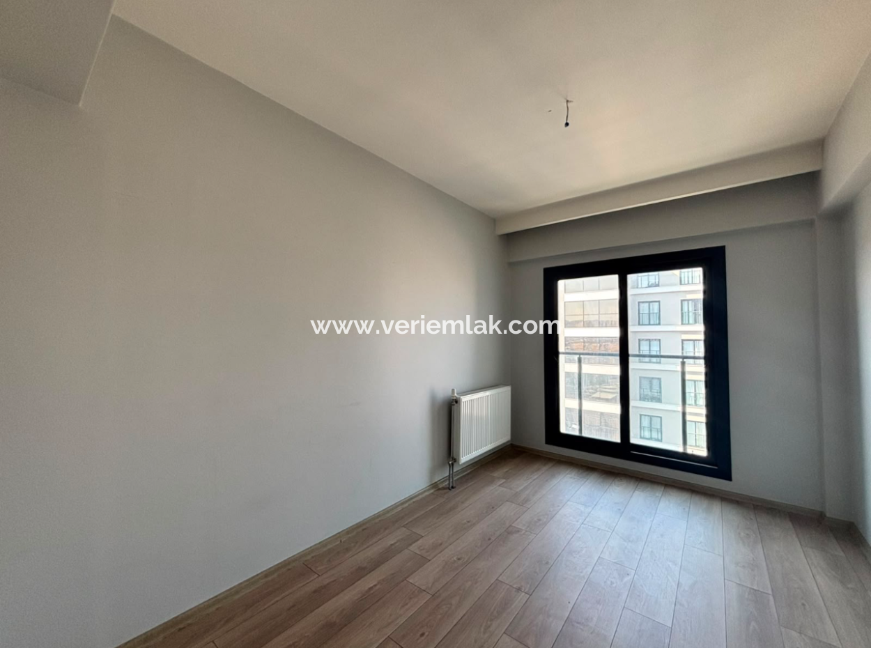 Buca Dasif Concept Corner 13Th Floor 3 1 Flat For Rent With En-Suite Bathroom!