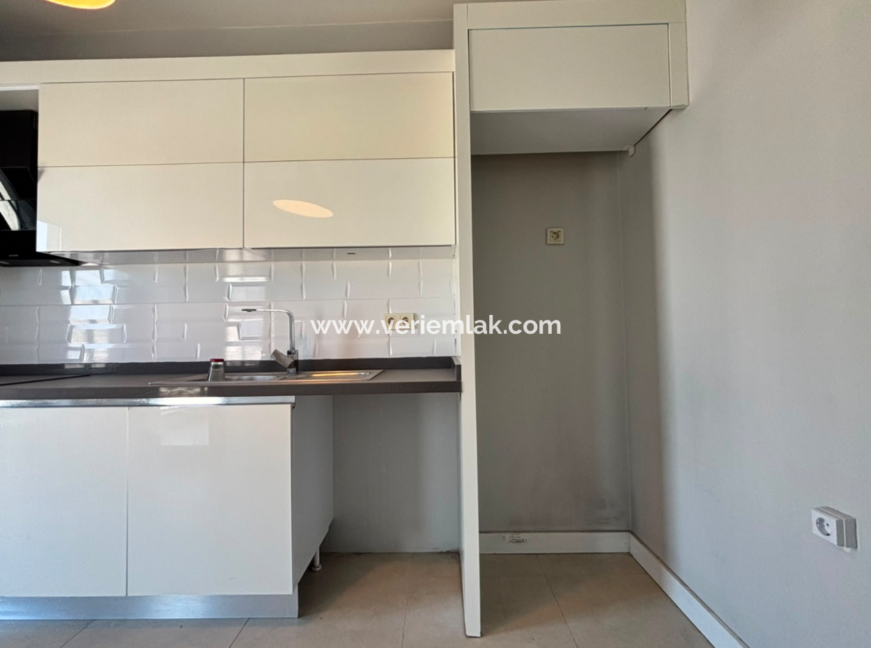 Buca Dasif Concept Corner 13Th Floor 3 1 Flat For Rent With En-Suite Bathroom!