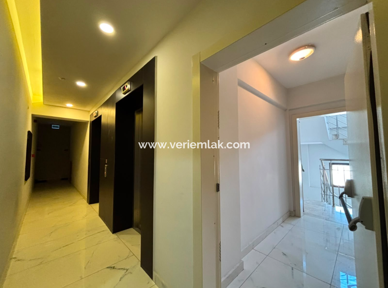 Buca Dasif Concept Corner 13Th Floor 3 1 Flat For Rent With En-Suite Bathroom!