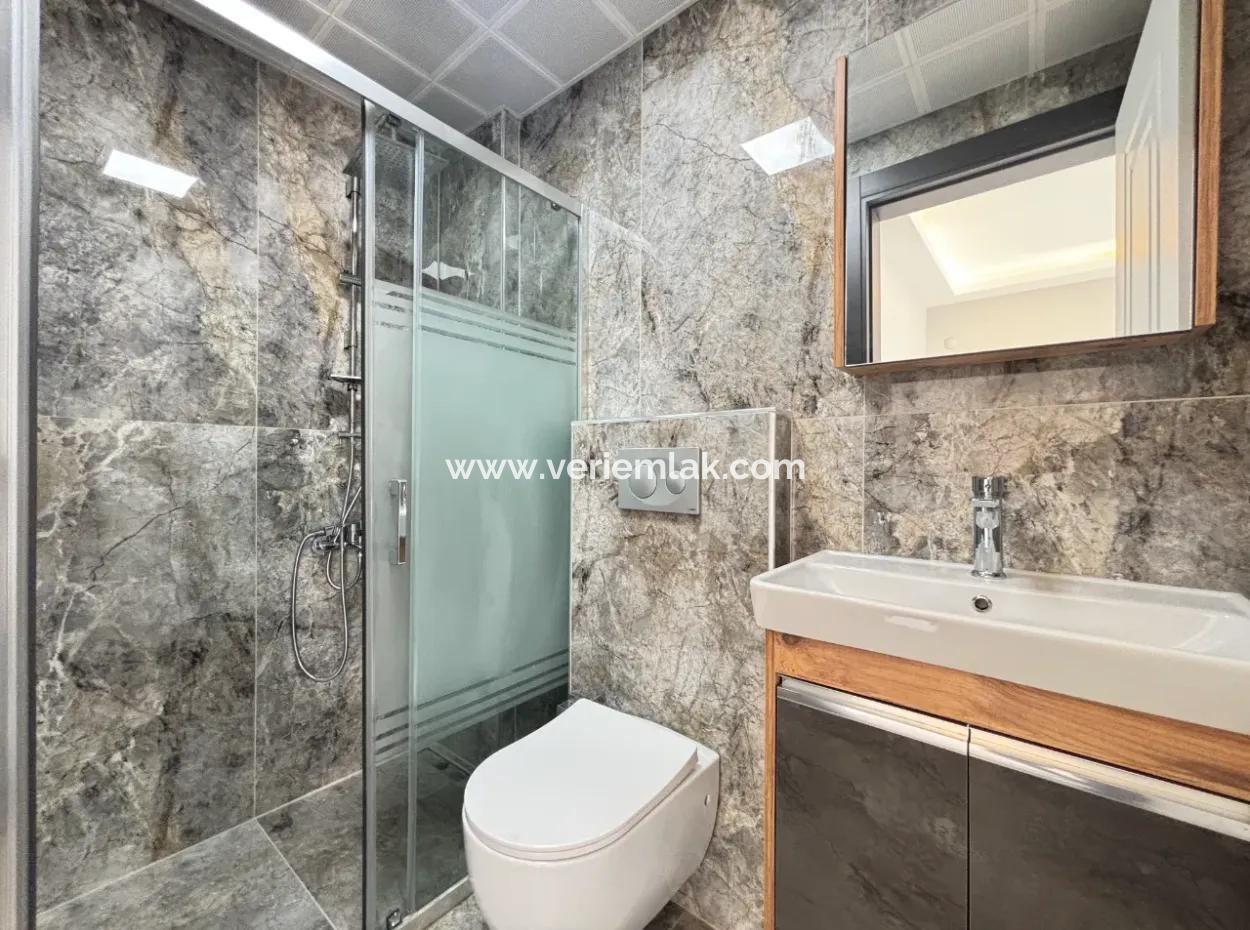 Private Villa For Sale In The Villas Area In The City Center Of Seferihisar