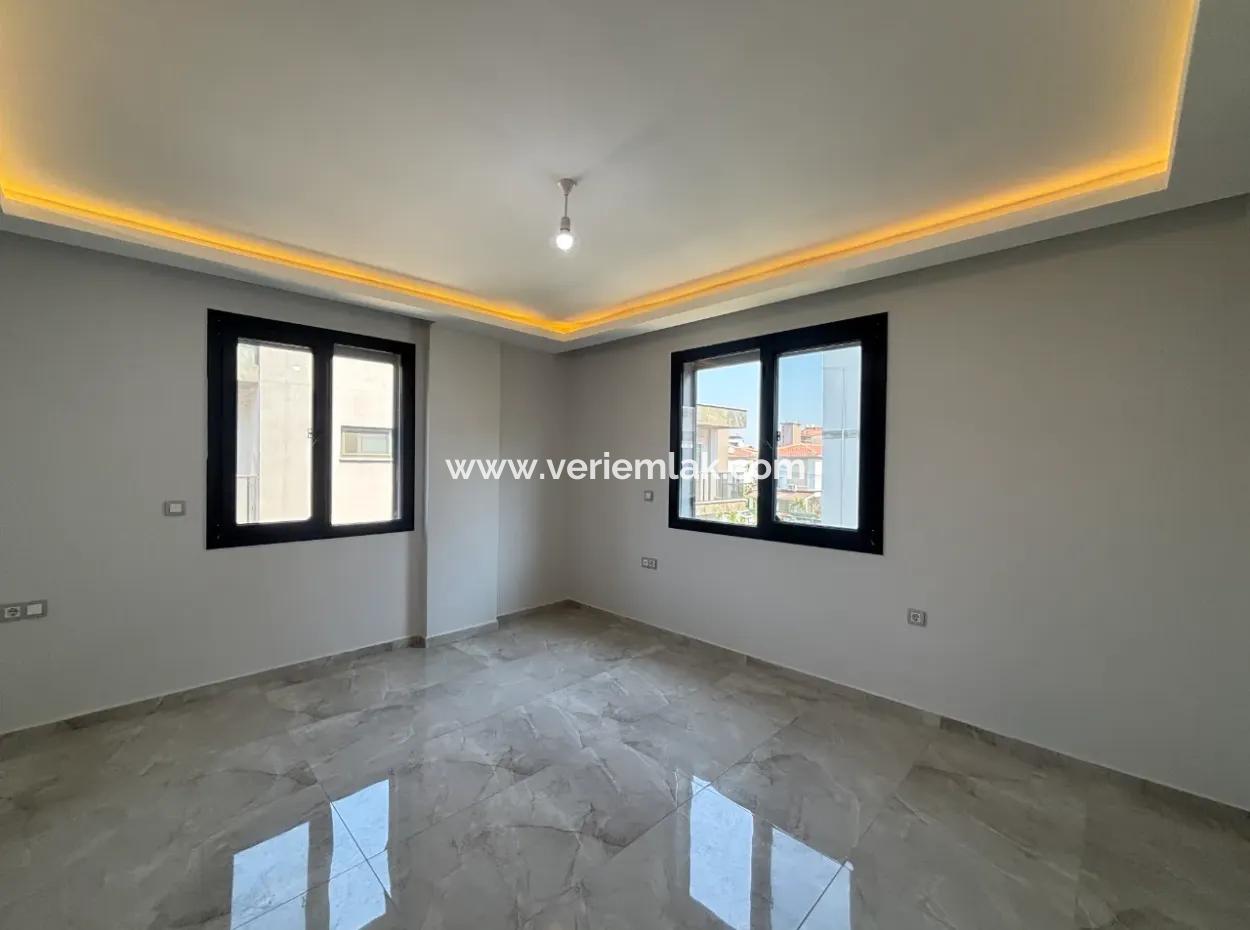Private Villa For Sale In The Villas Area In The City Center Of Seferihisar