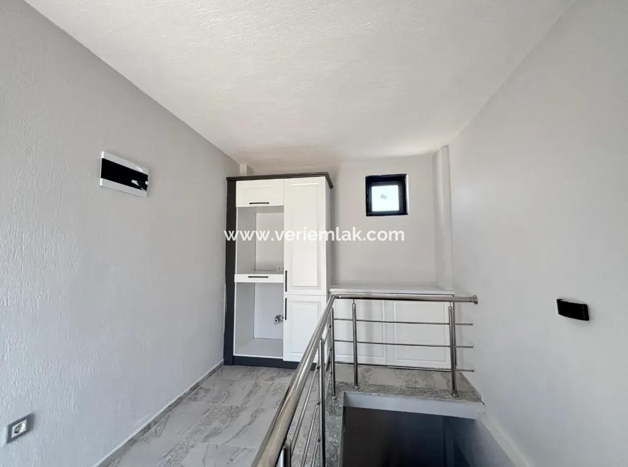 Private Villa For Sale In The Villas Area In The City Center Of Seferihisar
