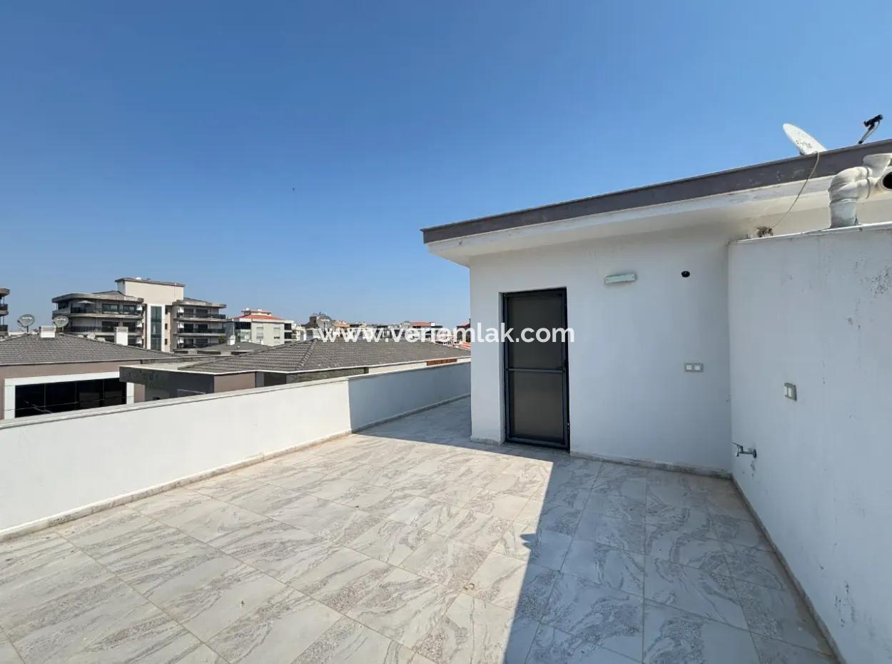 Private Villa For Sale In The Villas Area In The City Center Of Seferihisar