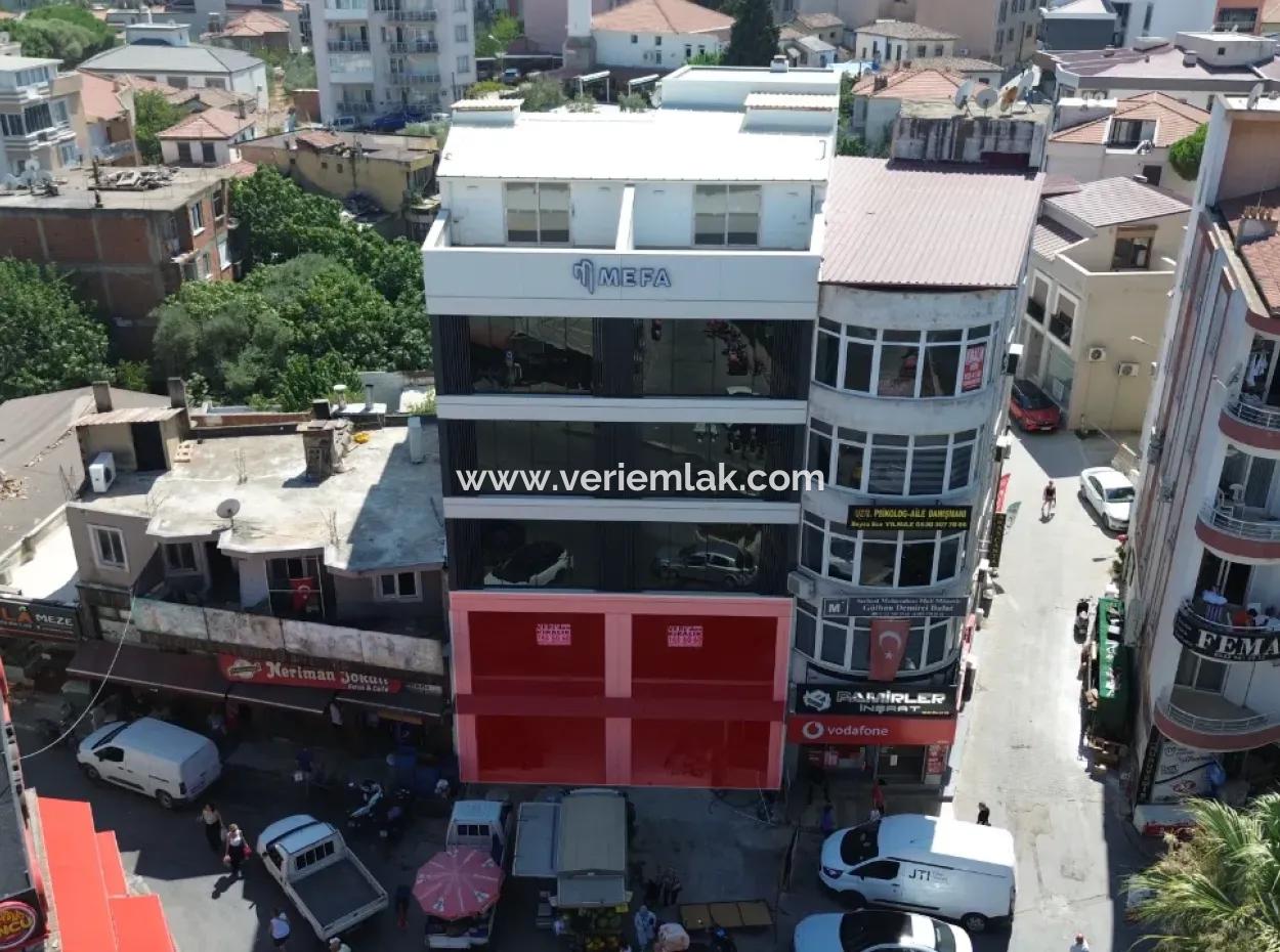 500 M² Duplex Commercial Area In A Prestigious Location In Seferihisar Bazaar Center