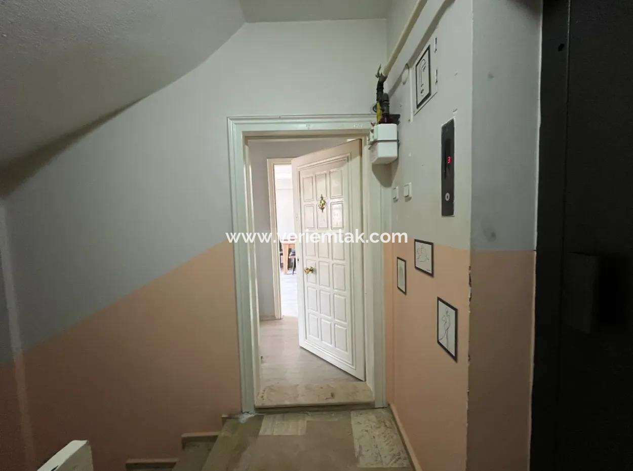 Centrally Located 2 1 Double Balcony Apartment In The Heart Of Narlidere