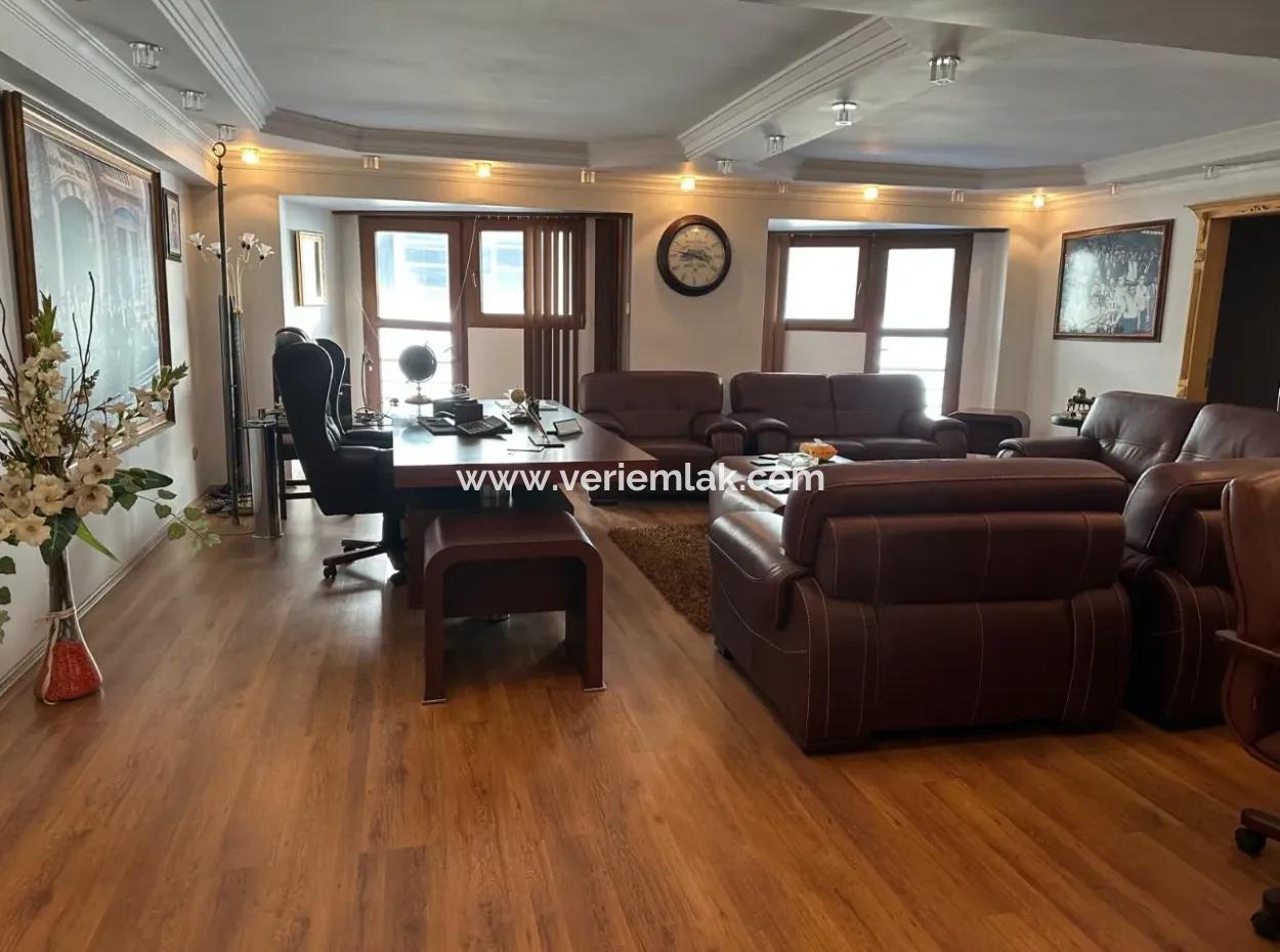 Fully Furnished Office For Rent In Izmir Çankaya Yeni Asır Business Center