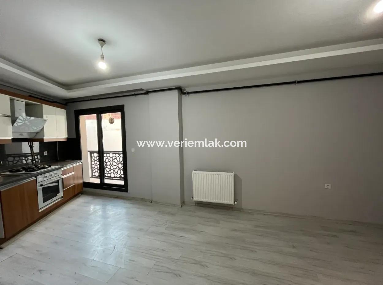 Comfortable And Convenient 2 1 Apartments For Rent In The City Center