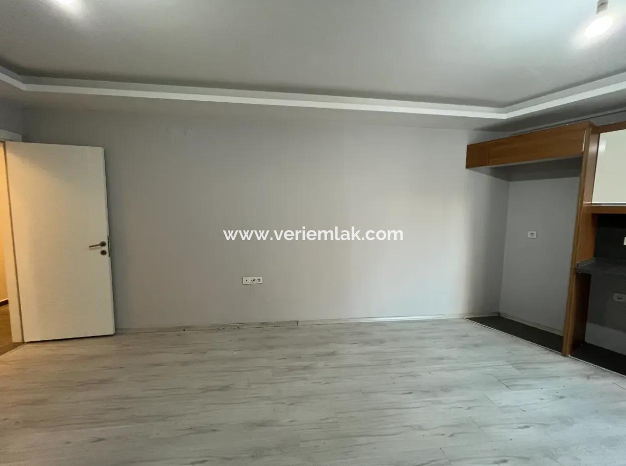 Comfortable And Convenient 2 1 Apartments For Rent In The City Center