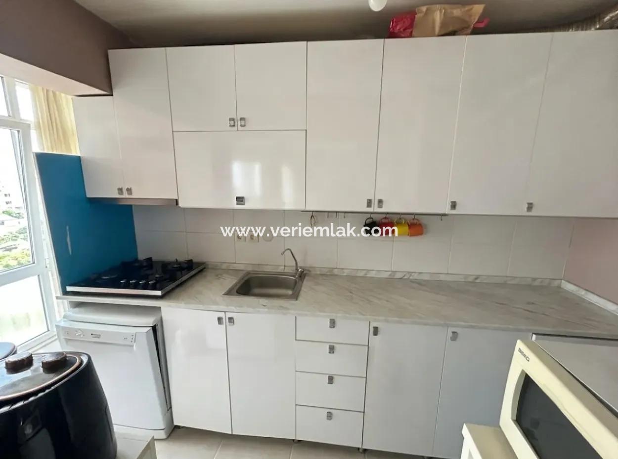 2 1 Flat For Sale Close To Karataş Hospital And Mithatpaşa Street