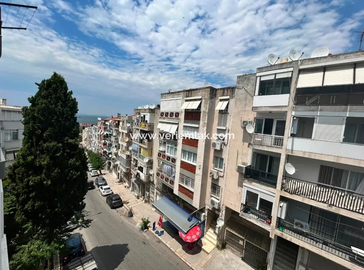 2 1 Flat For Sale Close To Karataş Hospital And Mithatpaşa Street