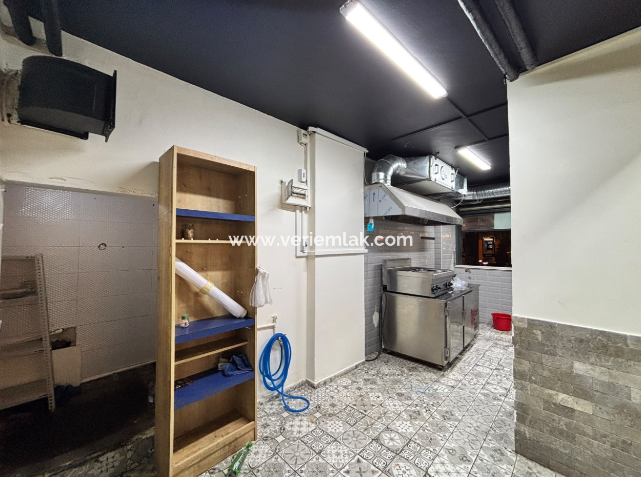 Corner Shop For Rent With Wc And Chimney On Alsancak Talatpaşa Boulevard!
