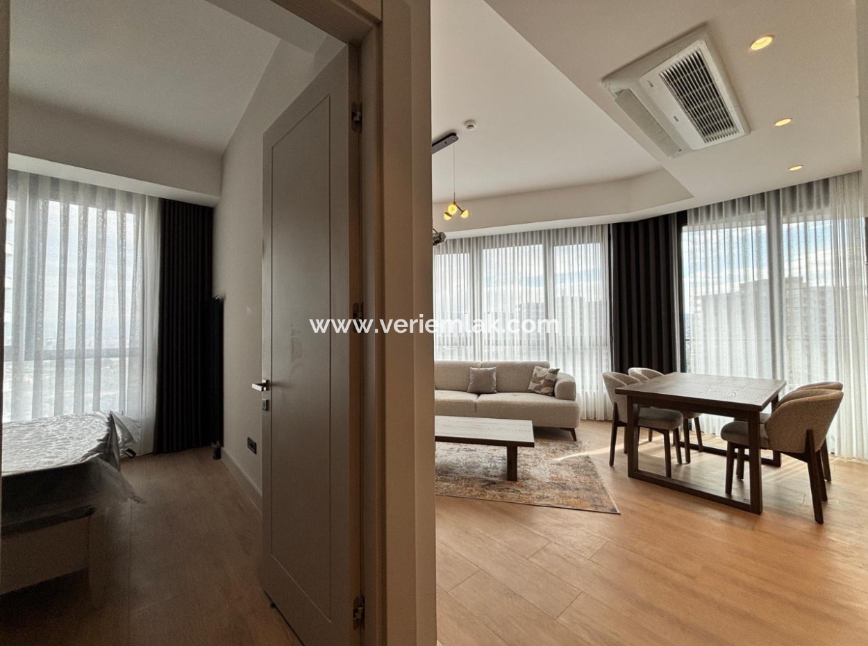 Alsancak Evora Project 19Th Floor 1 1 Zero Furnished Corner Flat For Rent!