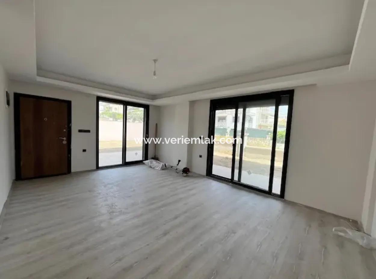 4 1 Brand New Villa With En-Suite Bathroom In Seferihisar Akarca