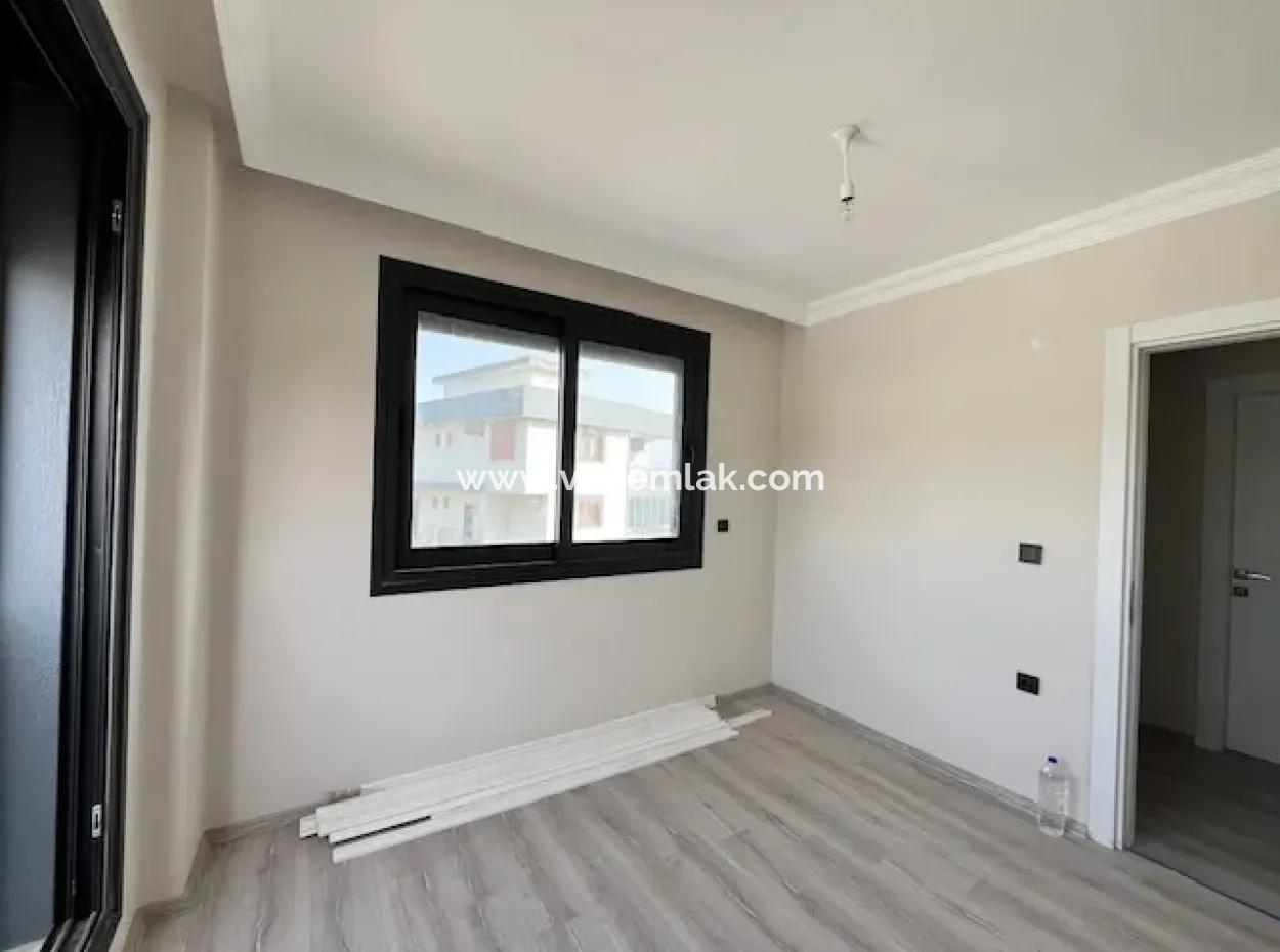 6 1 New Villa With Pool In Seferihisar Akarca