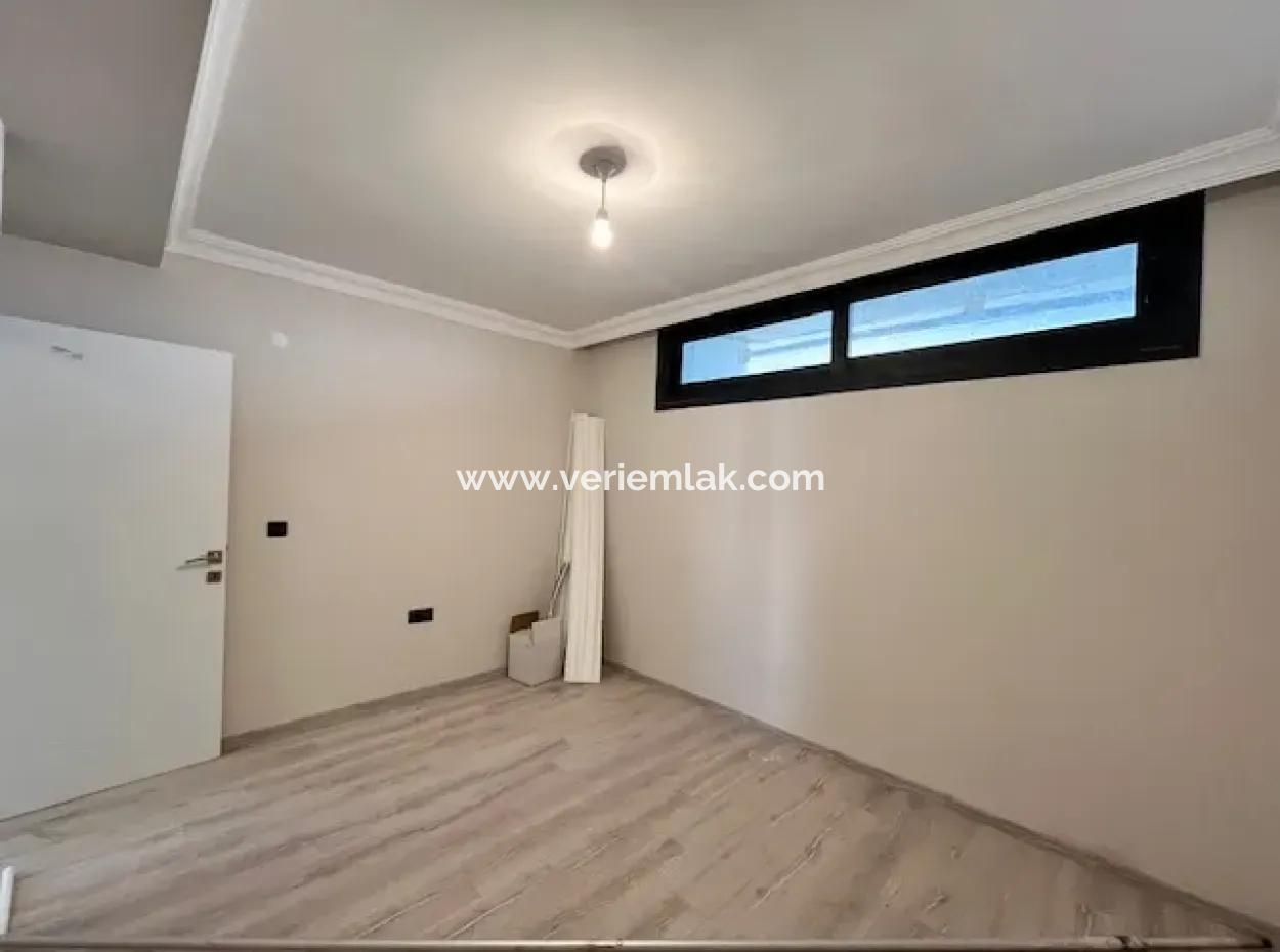 6 1 New Villa With Pool In Seferihisar Akarca