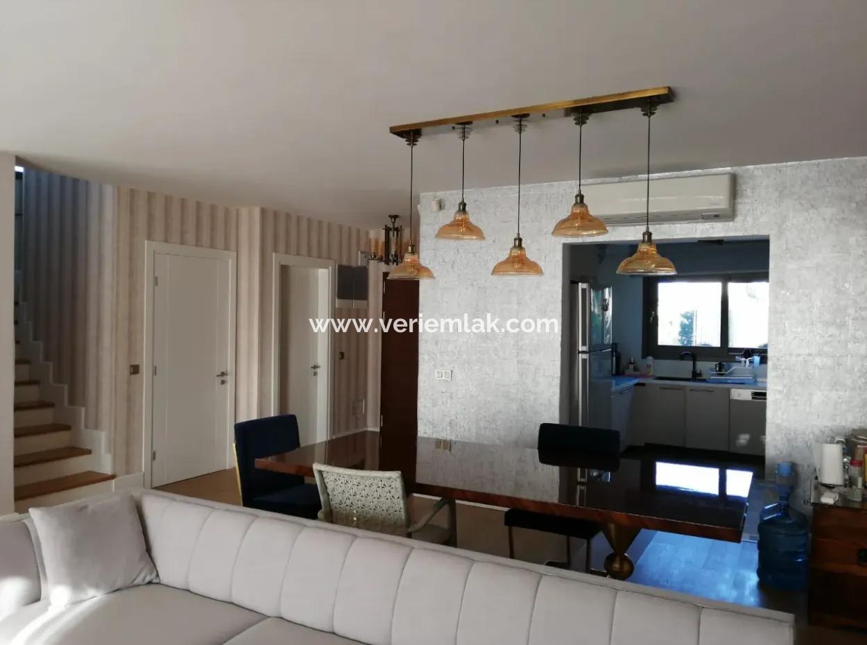 Urla Megapolis Houses, Both Away From The City And Close To The Center!