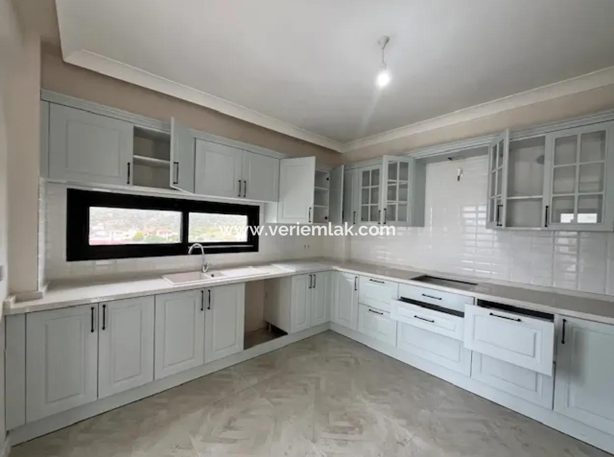 Villa For Sale In Girlen District, Seferihisar Sığacık