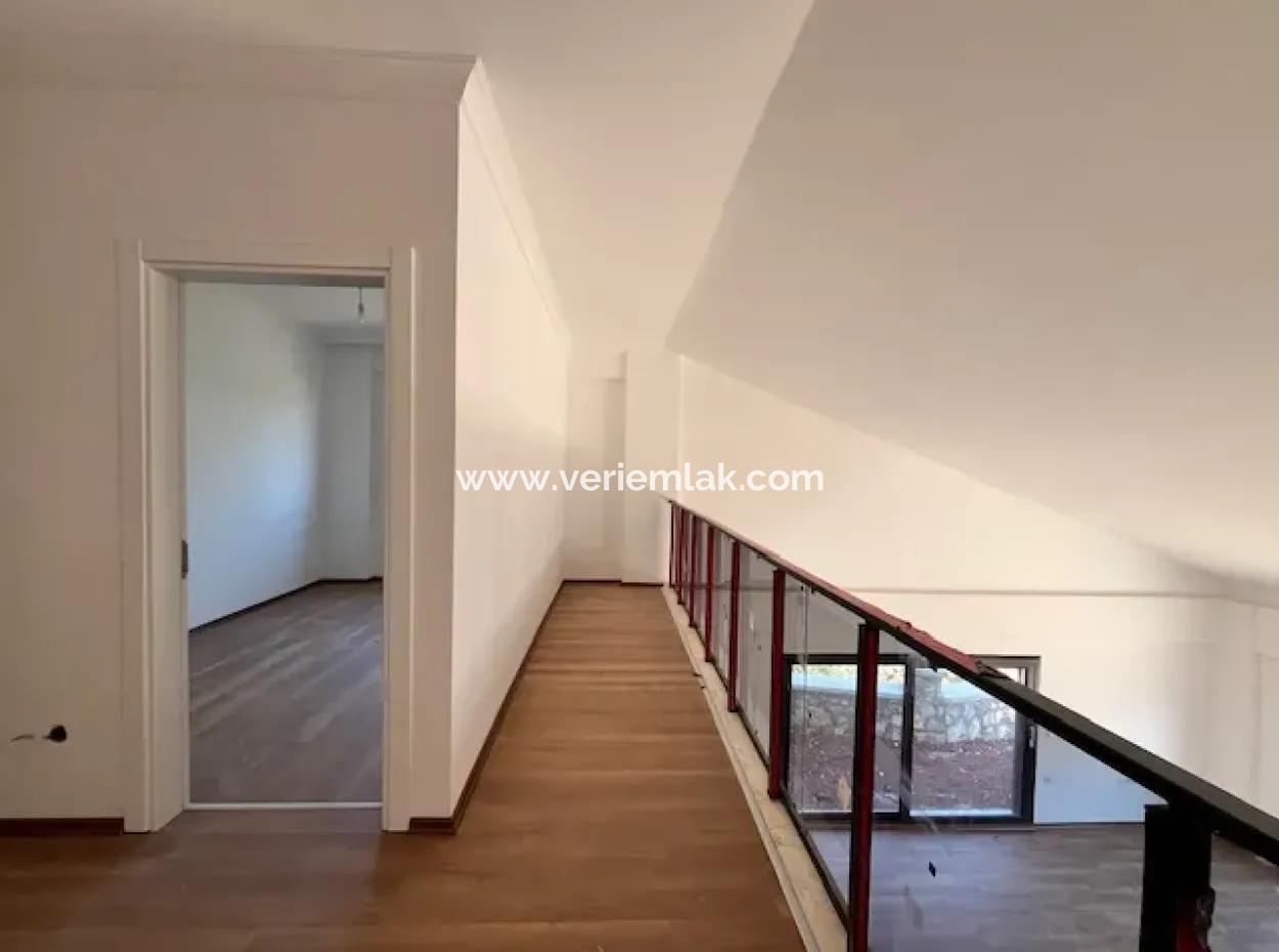 5 In 1 Luxury Mansion With Pool In Kavakdere, Seferihisar