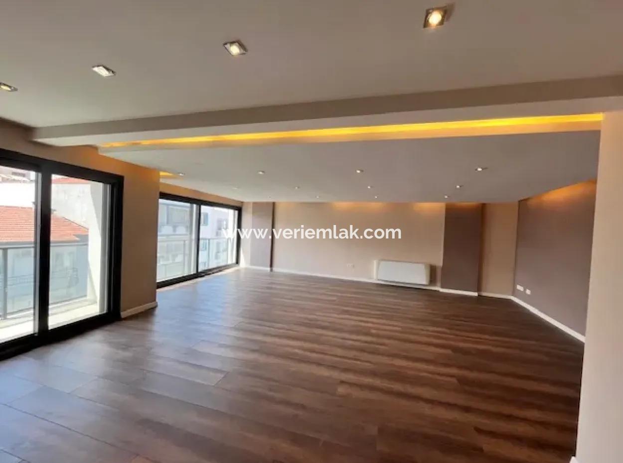 4 In 1, Smart House With En-Suite Bathroom And Terrace In Seferihisar Center